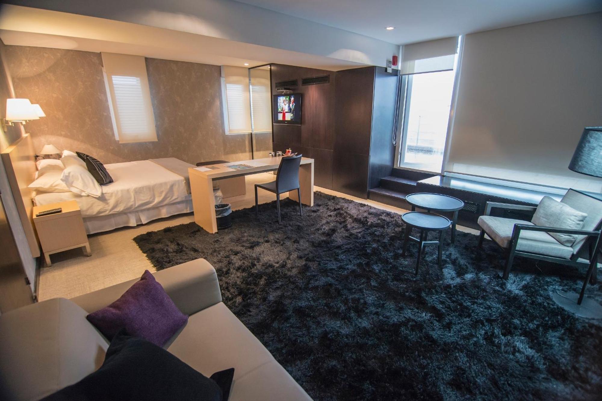 Salto Hotel Y Casino Rom bilde